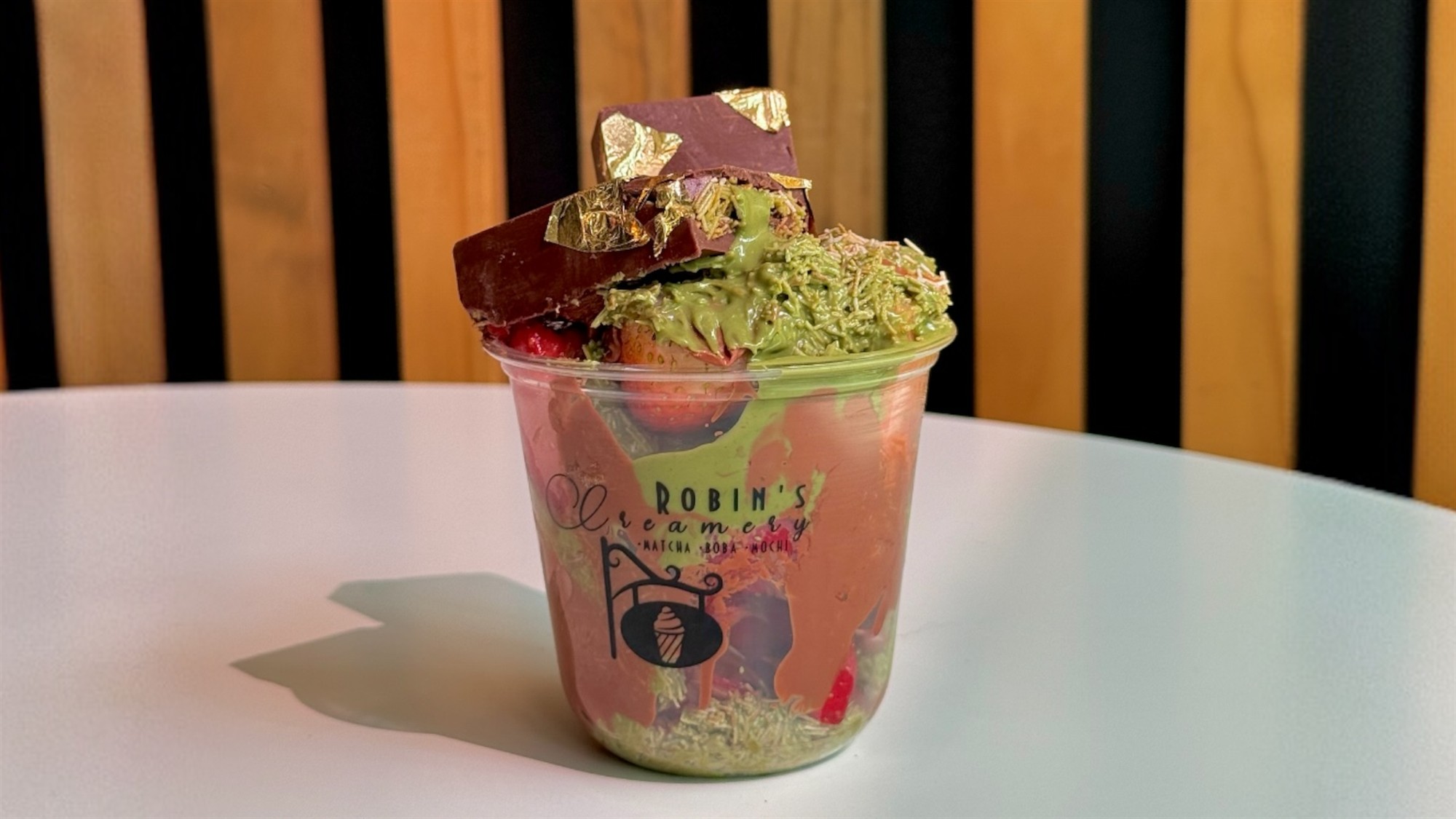 Robin’s strawberry Dubai chocolate cup with pistachio and chocolate